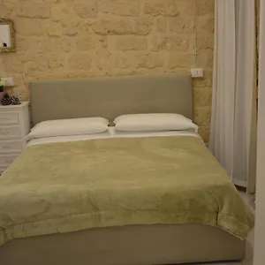 https://dimora-del-carmine.barihotels.org