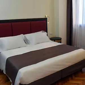 https://torrione.catania-hotels.net