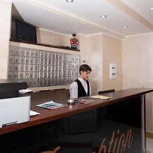 https://hotel-new-sayonara.hotels-amalfi.com