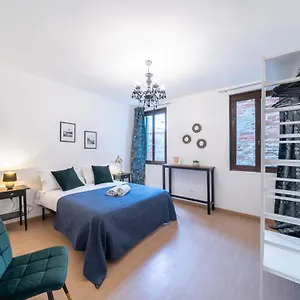  Gasthuis Haus Ormesini Italië